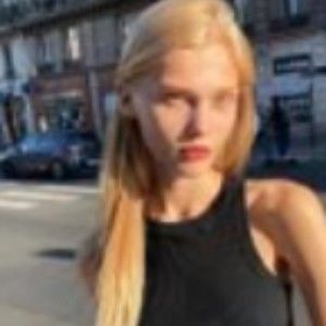 Meet your Posher, Candice